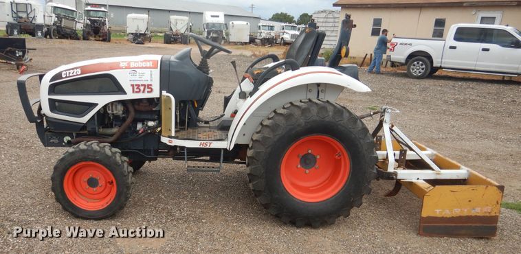 image for item DM6291 Bobcat CT225  MFWD tractor
