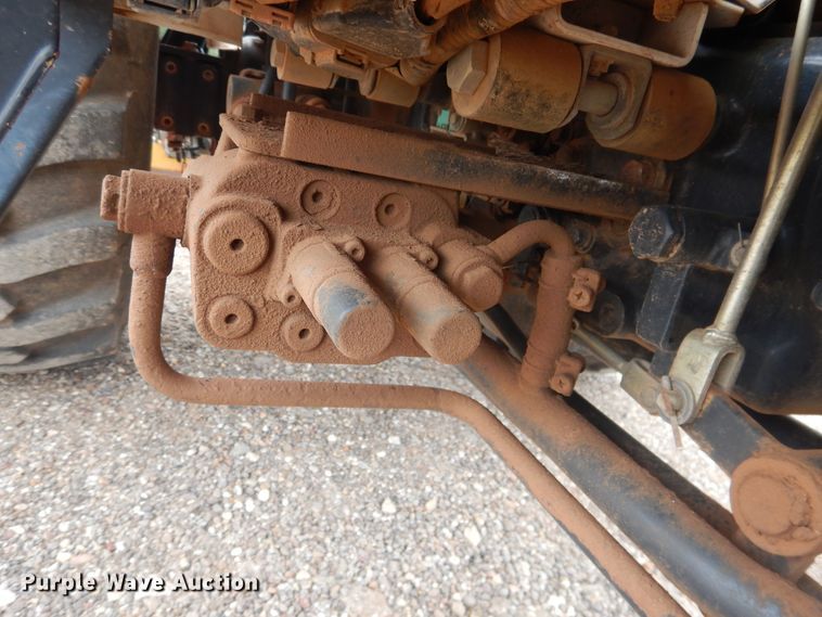 image for item DM6291 Bobcat CT225  MFWD tractor