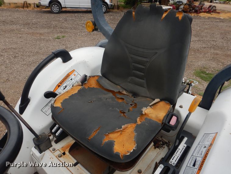 image for item DM6291 Bobcat CT225  MFWD tractor