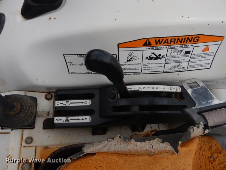 image for item DM6291 Bobcat CT225  MFWD tractor