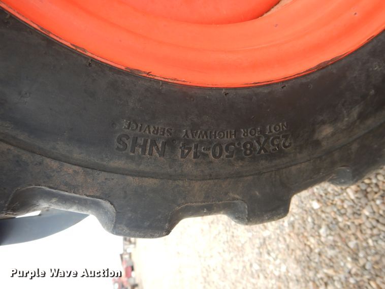 image for item DM6291 Bobcat CT225  MFWD tractor