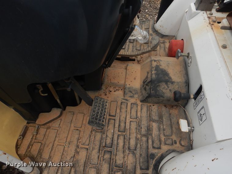 image for item DM6292 Bobcat CT225  MFWD tractor