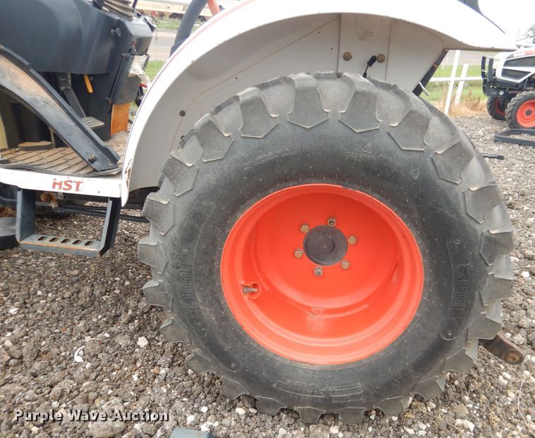 image for item DM6292 Bobcat CT225  MFWD tractor