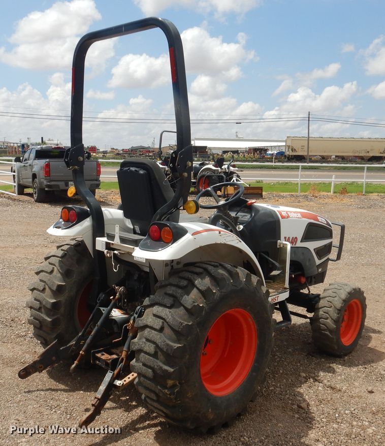 image for item DM6293 Bobcat CT225  MFWD tractor