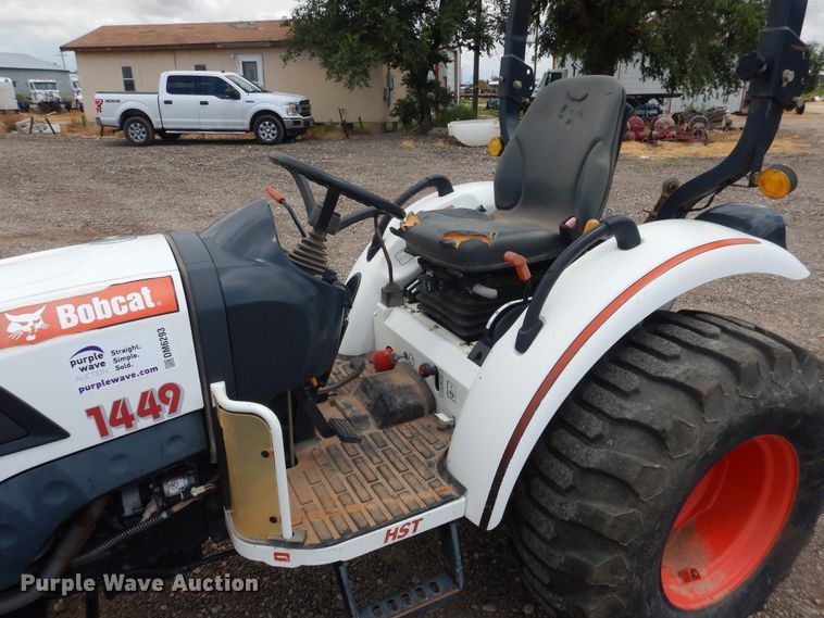 image for item DM6293 Bobcat CT225  MFWD tractor