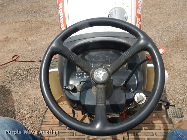 image for item DM6293 Bobcat CT225  MFWD tractor