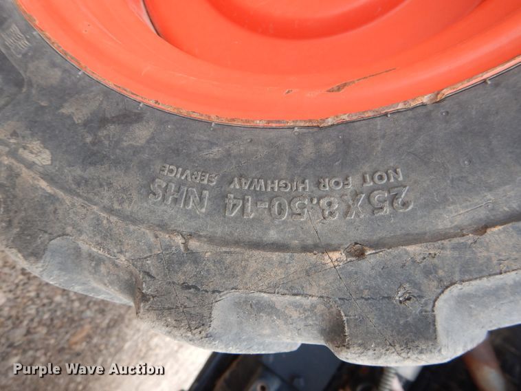 image for item DM6293 Bobcat CT225  MFWD tractor