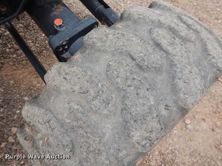 image for item DM6293 Bobcat CT225  MFWD tractor