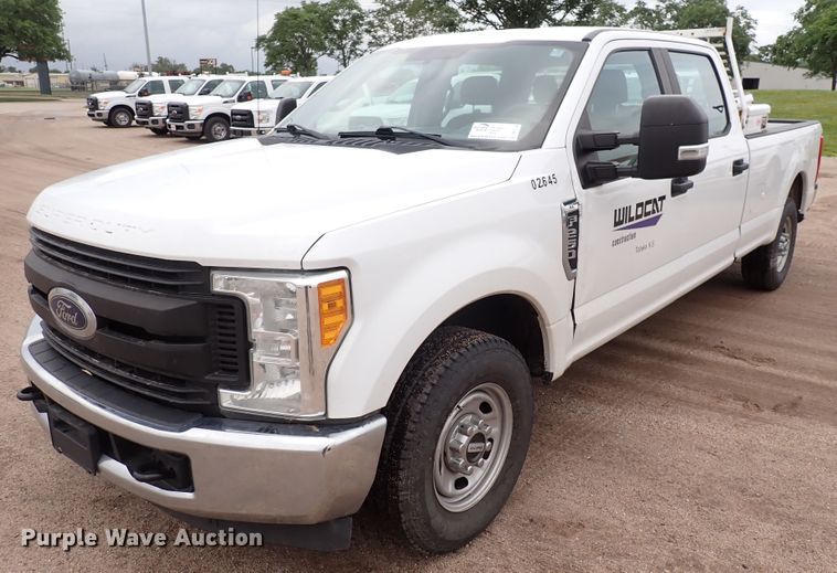 image for item DN1778 2017 Ford F250 Super Duty XL  Crew Cab pickup truck