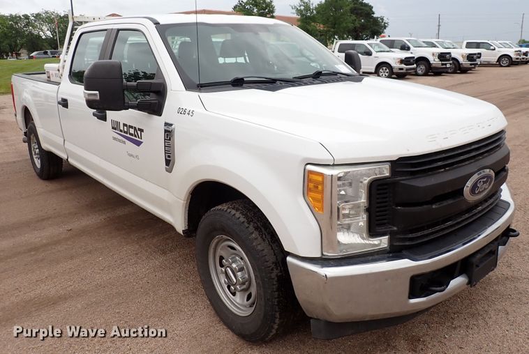 image for item DN1778 2017 Ford F250 Super Duty XL  Crew Cab pickup truck