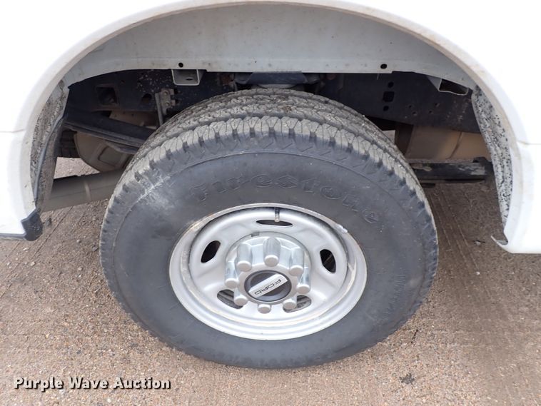 image for item DN1778 2017 Ford F250 Super Duty XL  Crew Cab pickup truck