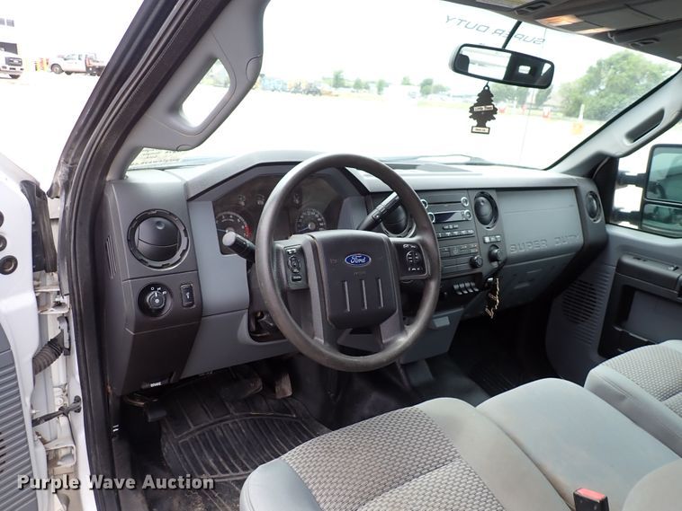 image for item DN1780 2016 Ford F250 Super Duty XL  SuperCab pickup truck