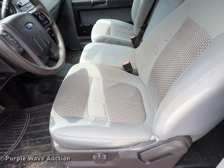 image for item DN1780 2016 Ford F250 Super Duty XL  SuperCab pickup truck