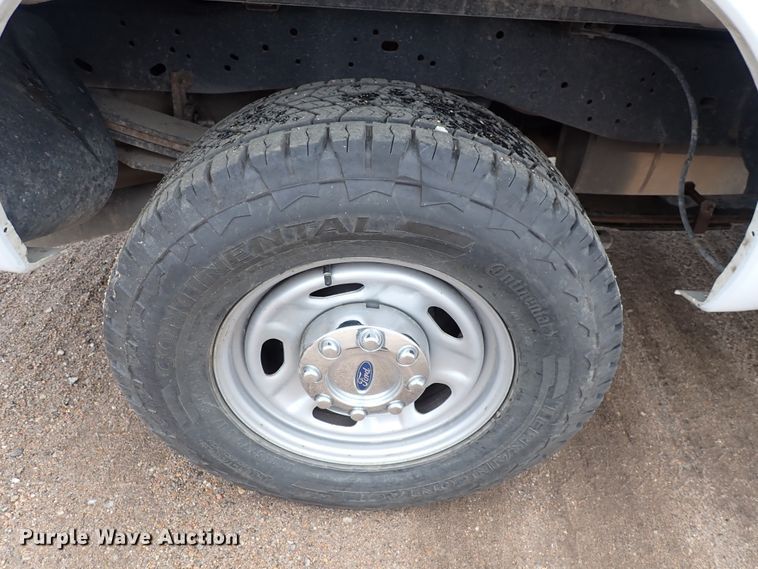 image for item DN1780 2016 Ford F250 Super Duty XL  SuperCab pickup truck