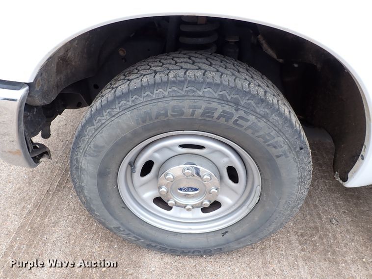 image for item DN1780 2016 Ford F250 Super Duty XL  SuperCab pickup truck