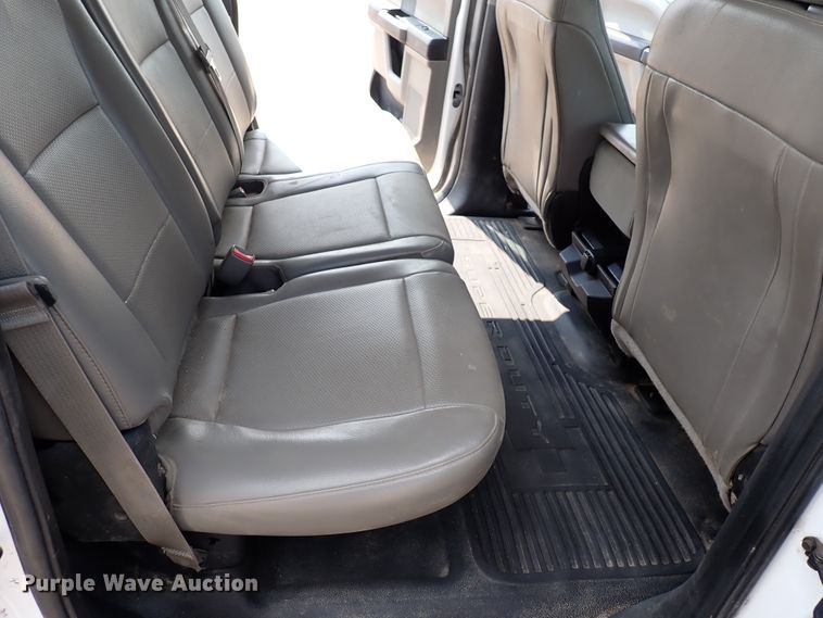 image for item DN1802 2017 Ford F250  Super Duty XL  Crew Cab pickup truck