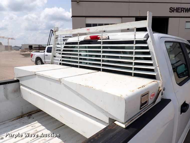 image for item DN1802 2017 Ford F250  Super Duty XL  Crew Cab pickup truck