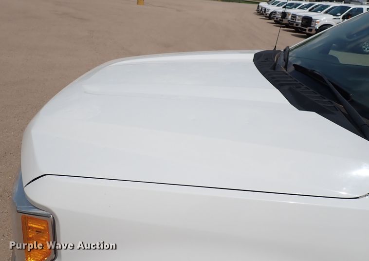 image for item DN1802 2017 Ford F250  Super Duty XL  Crew Cab pickup truck