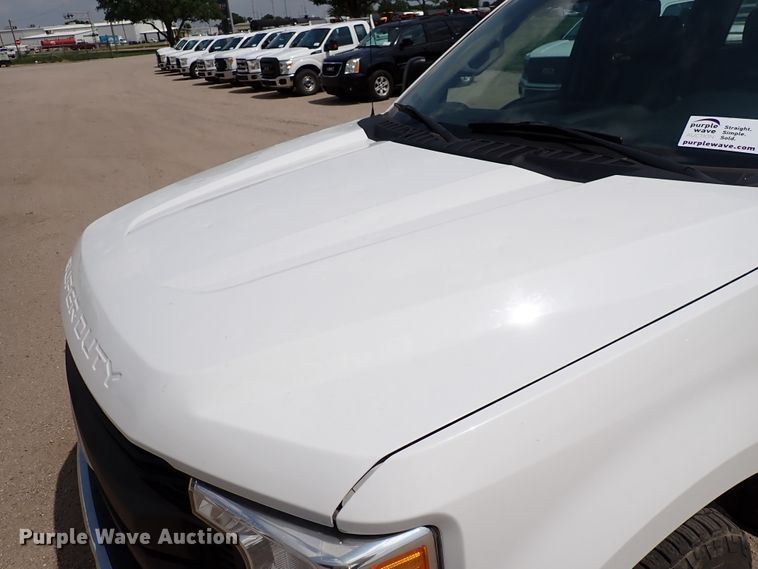 image for item DN1802 2017 Ford F250  Super Duty XL  Crew Cab pickup truck