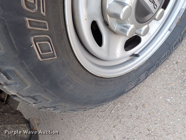 image for item DN1802 2017 Ford F250  Super Duty XL  Crew Cab pickup truck