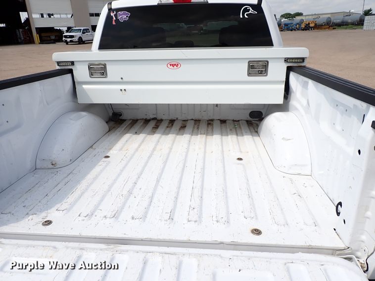 image for item DN1804 2015 Ford F150 XLT  SuperCrew pickup truck