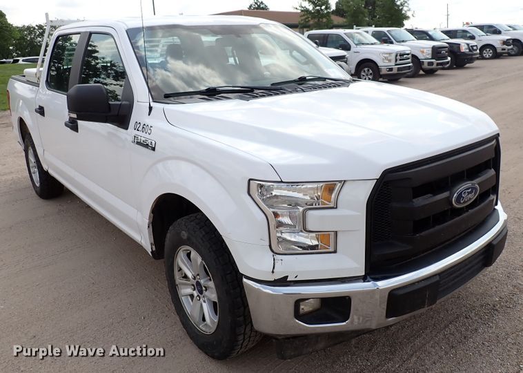 image for item DN1805 2017 Ford F150 XL  SuperCrew pickup truck