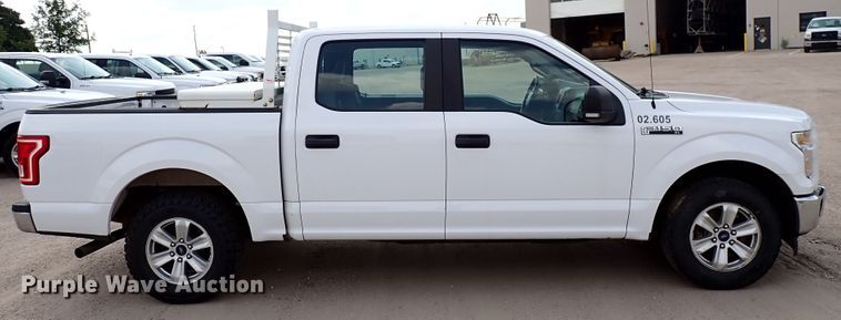 image for item DN1805 2017 Ford F150 XL  SuperCrew pickup truck