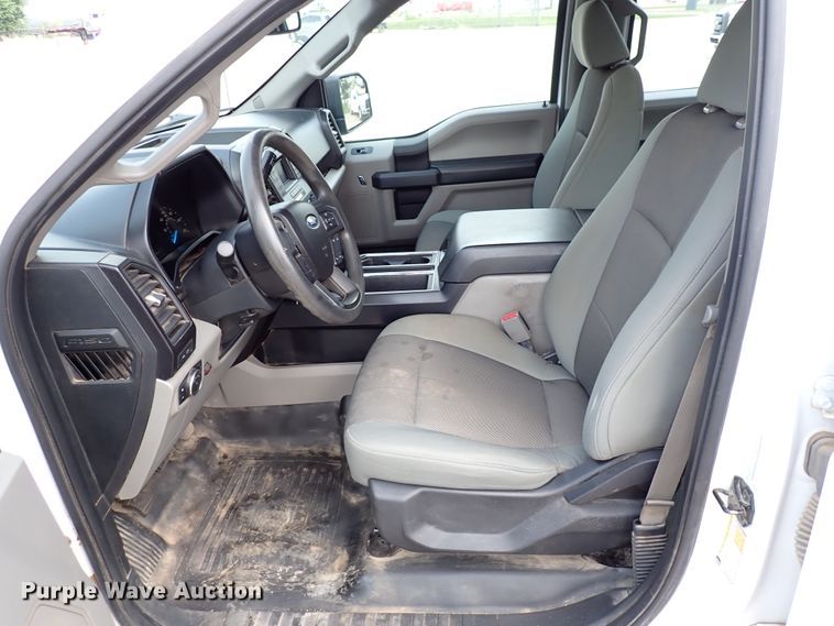 image for item DN1805 2017 Ford F150 XL  SuperCrew pickup truck