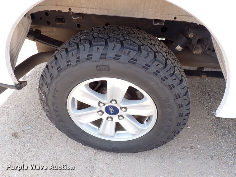 image for item DN1805 2017 Ford F150 XL  SuperCrew pickup truck