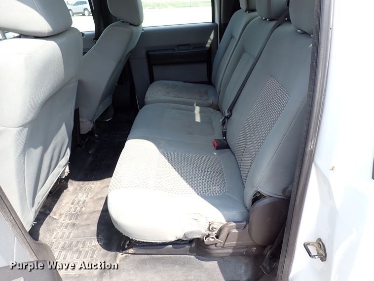 image for item DN1806 2015 Ford F250  Super Duty XL  Crew Cab pickup truck