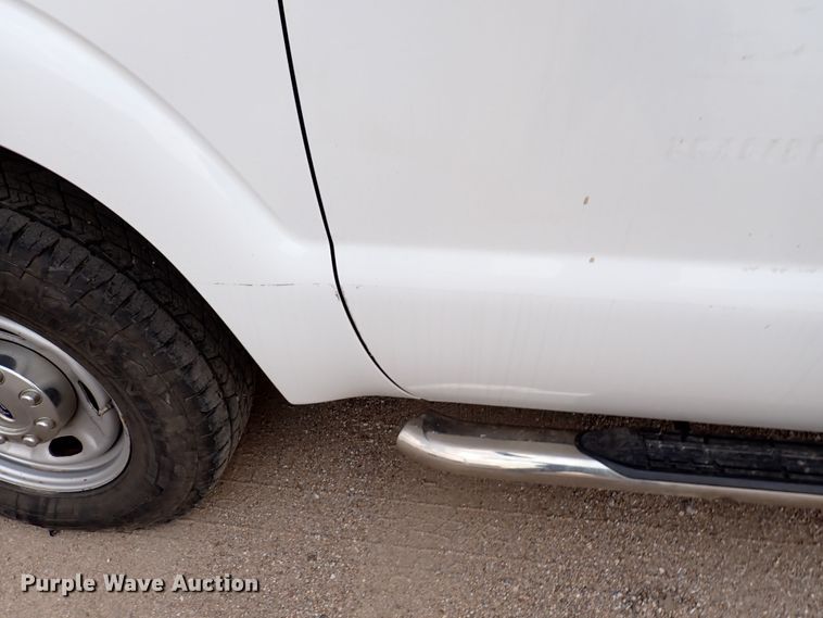 image for item DN1806 2015 Ford F250  Super Duty XL  Crew Cab pickup truck