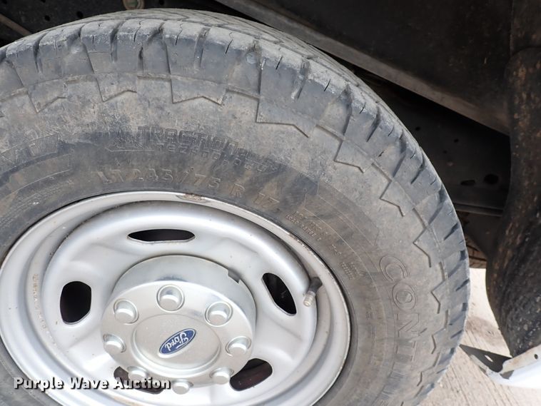 image for item DN1806 2015 Ford F250  Super Duty XL  Crew Cab pickup truck