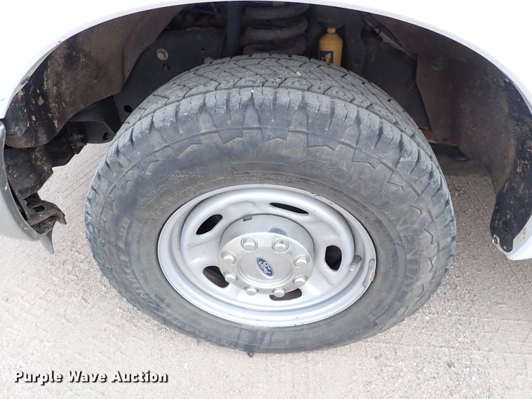 image for item DN1806 2015 Ford F250  Super Duty XL  Crew Cab pickup truck