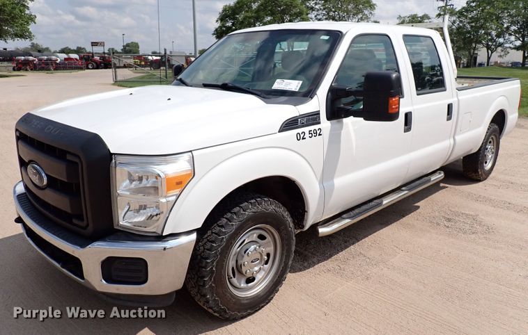 image for item DN1807 2016 Ford F250  Super Duty XL  Crew Cab pickup truck