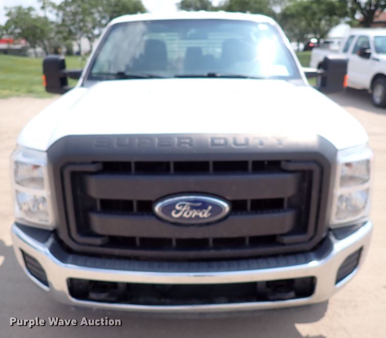 image for item DN1807 2016 Ford F250  Super Duty XL  Crew Cab pickup truck