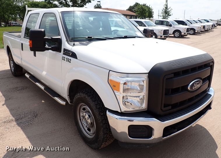 image for item DN1807 2016 Ford F250  Super Duty XL  Crew Cab pickup truck