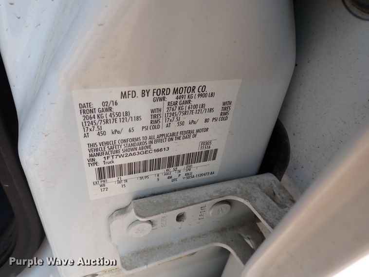 image for item DN1807 2016 Ford F250  Super Duty XL  Crew Cab pickup truck