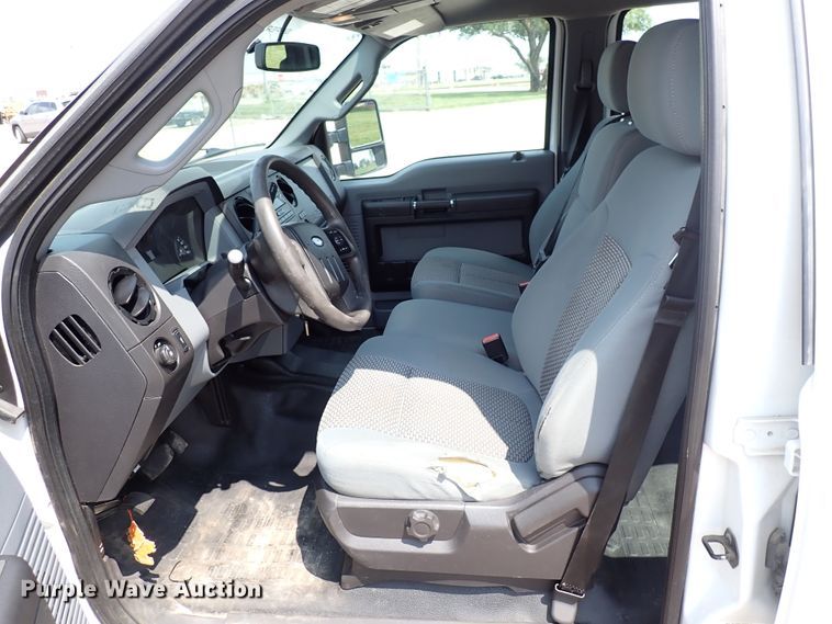 image for item DN1807 2016 Ford F250  Super Duty XL  Crew Cab pickup truck