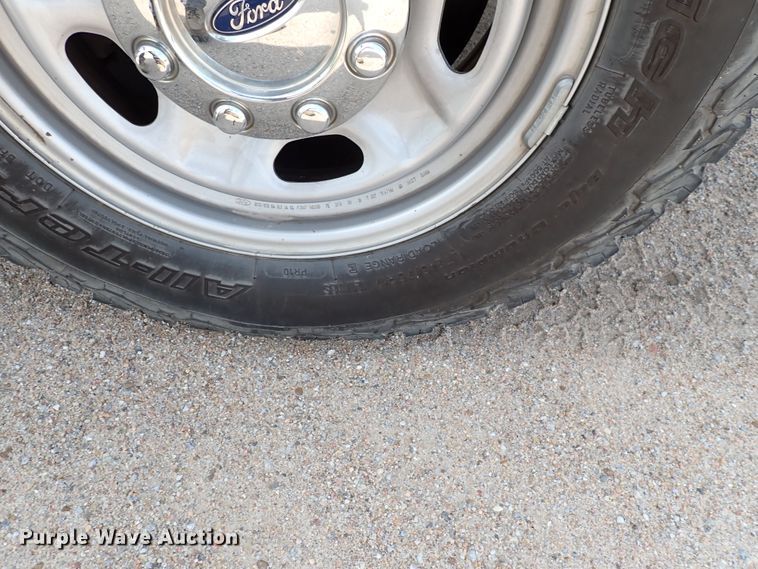 image for item DN1807 2016 Ford F250  Super Duty XL  Crew Cab pickup truck