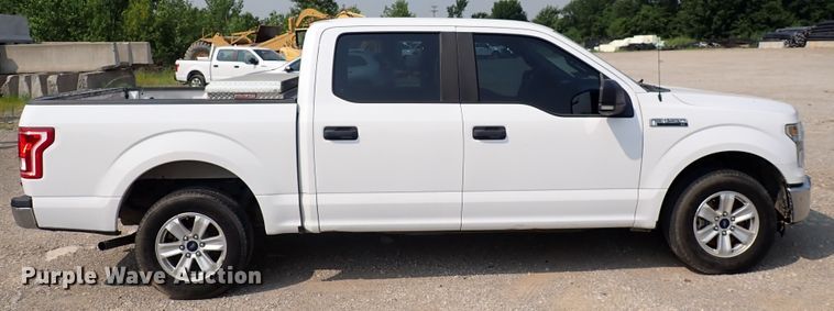 image for item DN1809 2016 Ford F150 XL  SuperCrew pickup truck