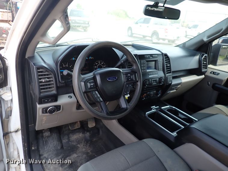 image for item DN1809 2016 Ford F150 XL  SuperCrew pickup truck