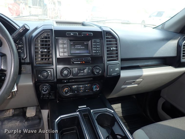 image for item DN1809 2016 Ford F150 XL  SuperCrew pickup truck