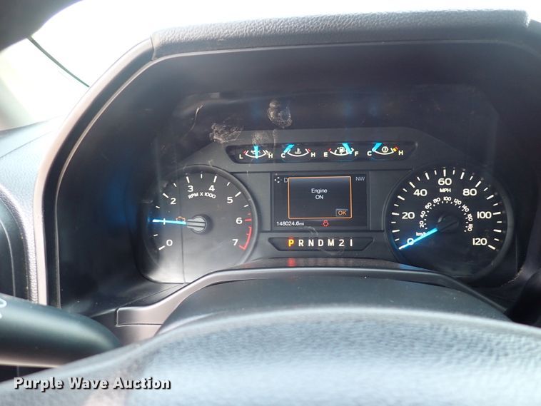 image for item DN1809 2016 Ford F150 XL  SuperCrew pickup truck