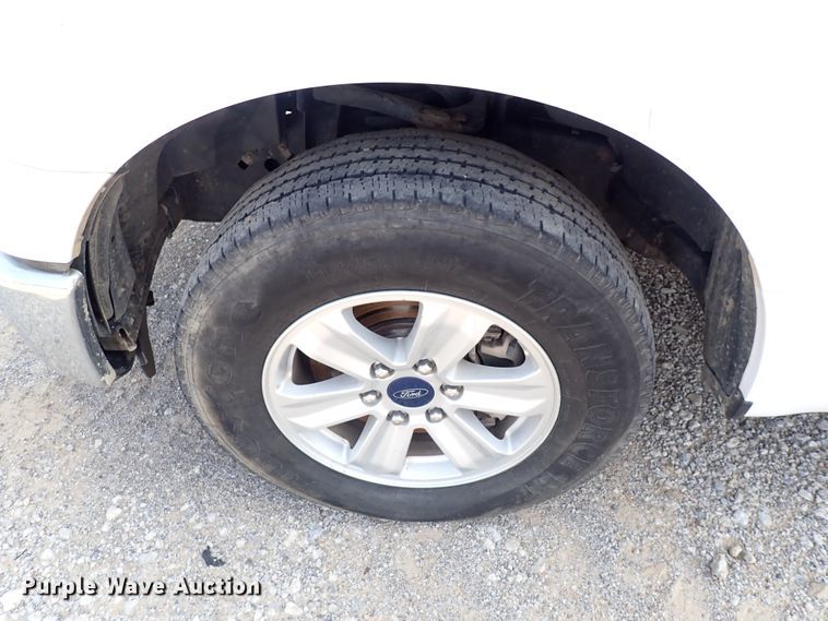 image for item DN1809 2016 Ford F150 XL  SuperCrew pickup truck