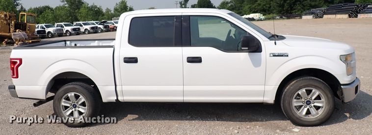 image for item DN1810 2015 Ford F150 XLT  SuperCrew pickup truck