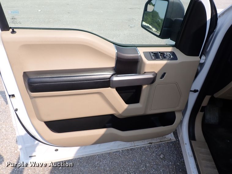 image for item DN1810 2015 Ford F150 XLT  SuperCrew pickup truck