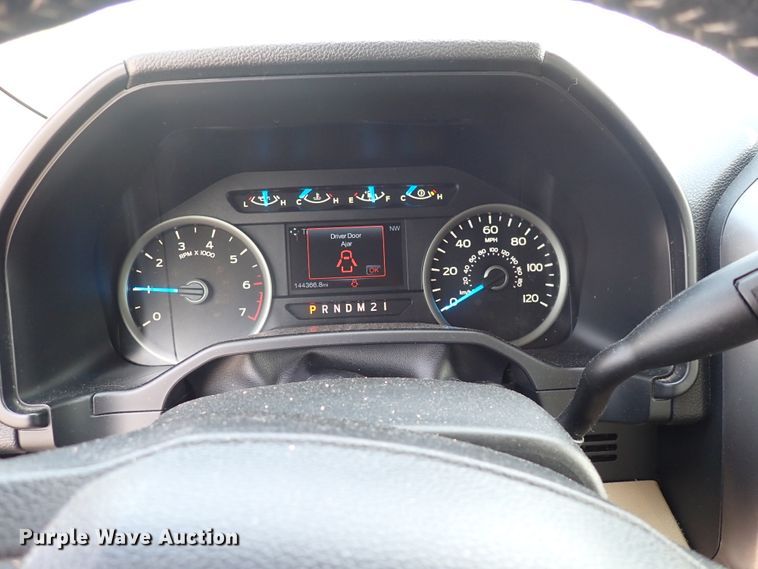 image for item DN1810 2015 Ford F150 XLT  SuperCrew pickup truck