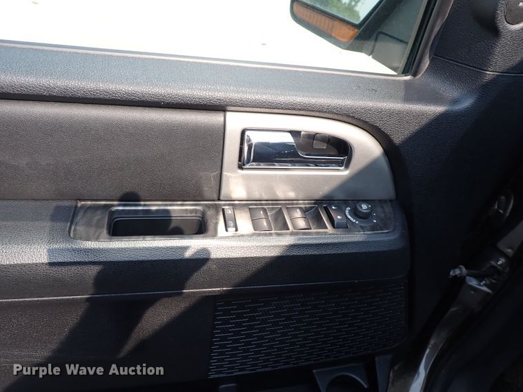 image for item DN1811 2017 Ford Expedition Limited  SUV