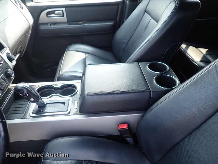 image for item DN1811 2017 Ford Expedition Limited  SUV