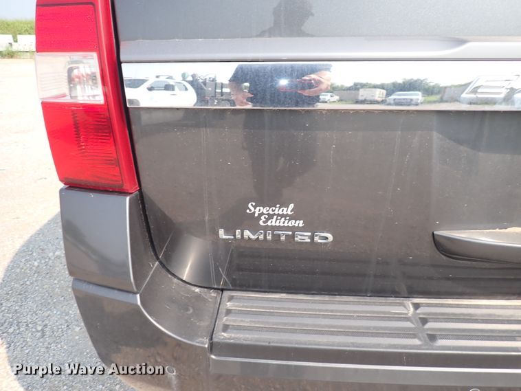 image for item DN1811 2017 Ford Expedition Limited  SUV